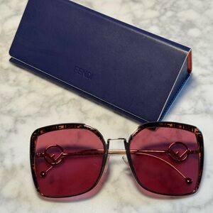 Fendi Square Sunglasses with Red Lenses and Tortoiseshell Trim